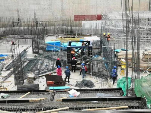 標準化施工助推項目塔吊建設