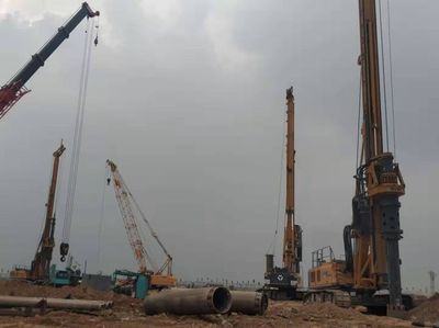 鋼鐵脊梁，徐工力量 十一臺XR360旋挖鉆機集群作戰，鑄就河北特大鋼廠建設新豐碑